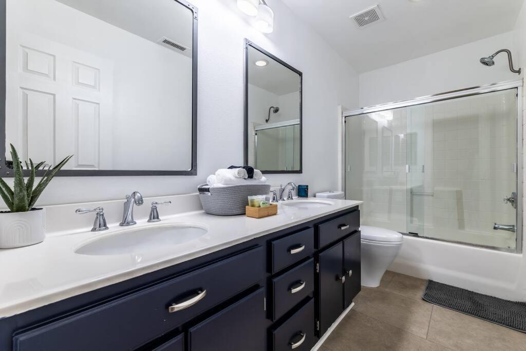 The Nest At Woodside: Lux La Getaway + Office/Spa Santa Clarita Exterior foto